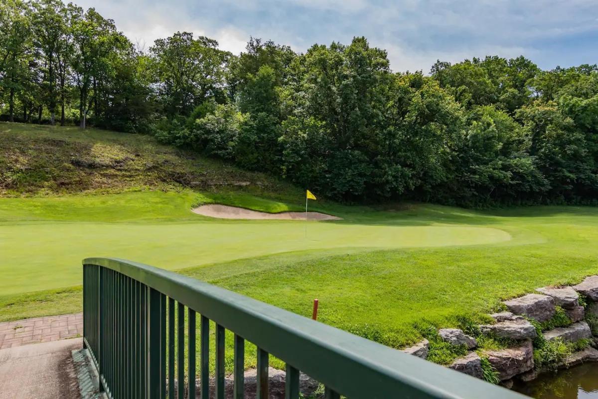 Golf On Site - Walk-In Shower - Jetted Tub - Free Attraction Tickets Included Брэнсон Экстерьер фото